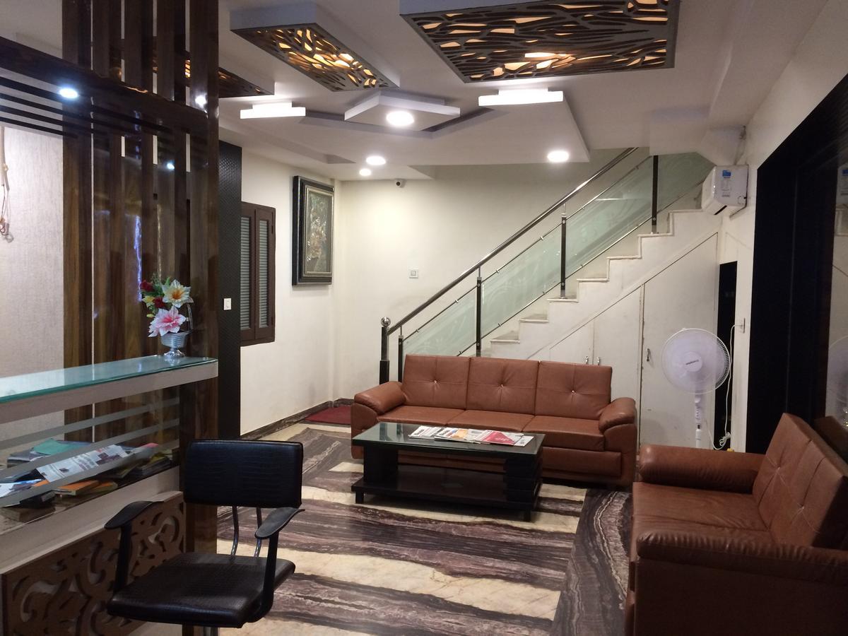 Hotel Raj Vilas Udajpur Exteriér fotografie