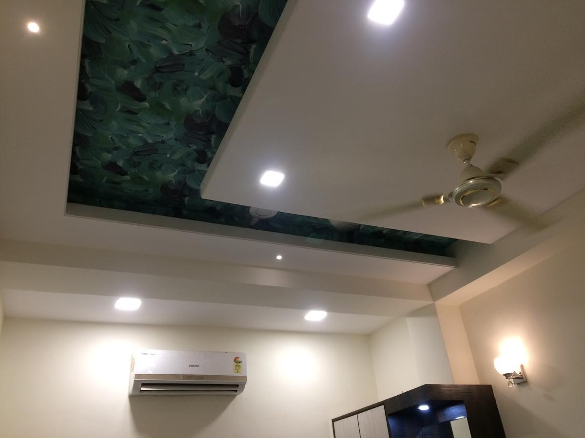 Hotel Raj Vilas Udajpur Exteriér fotografie